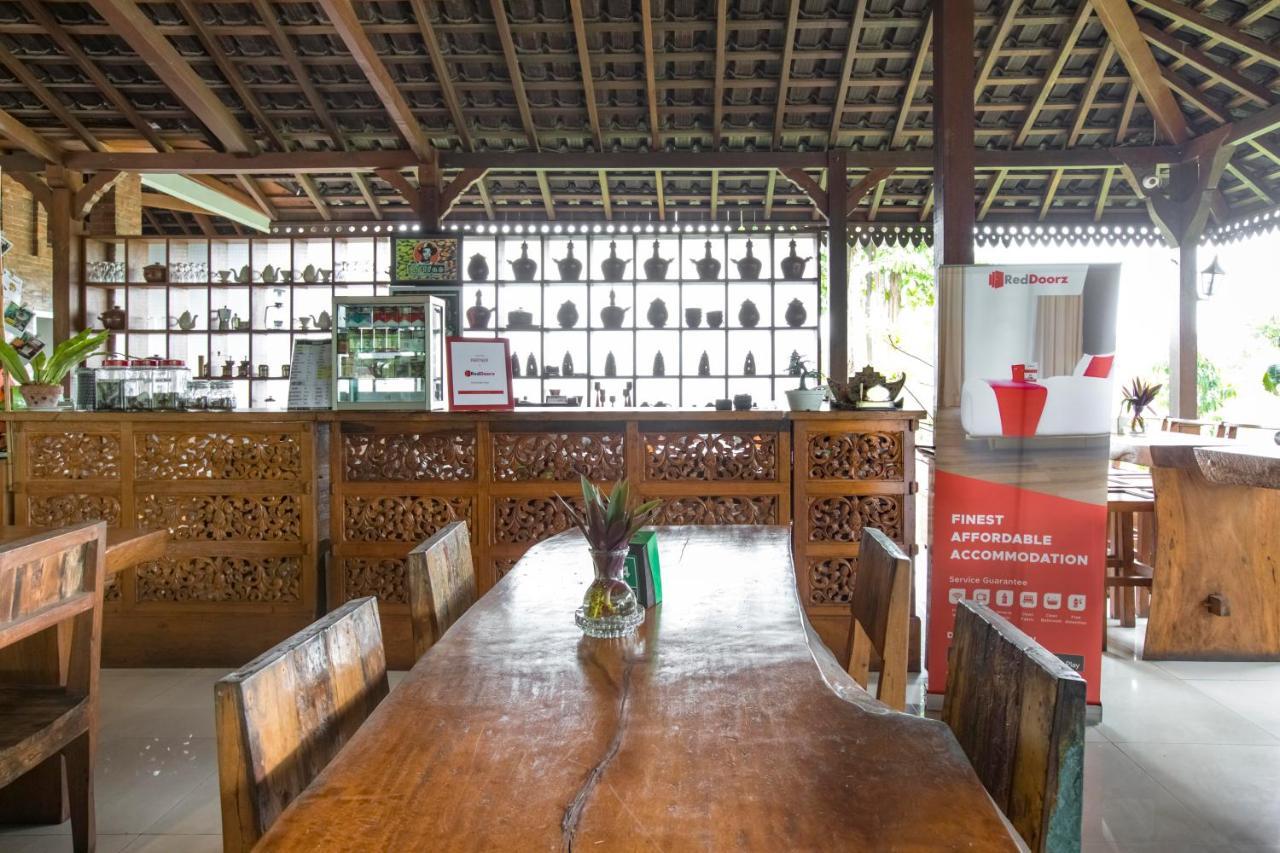RedDoorz Plus @ Purwodadi Pasuruan Zewnętrze zdjęcie